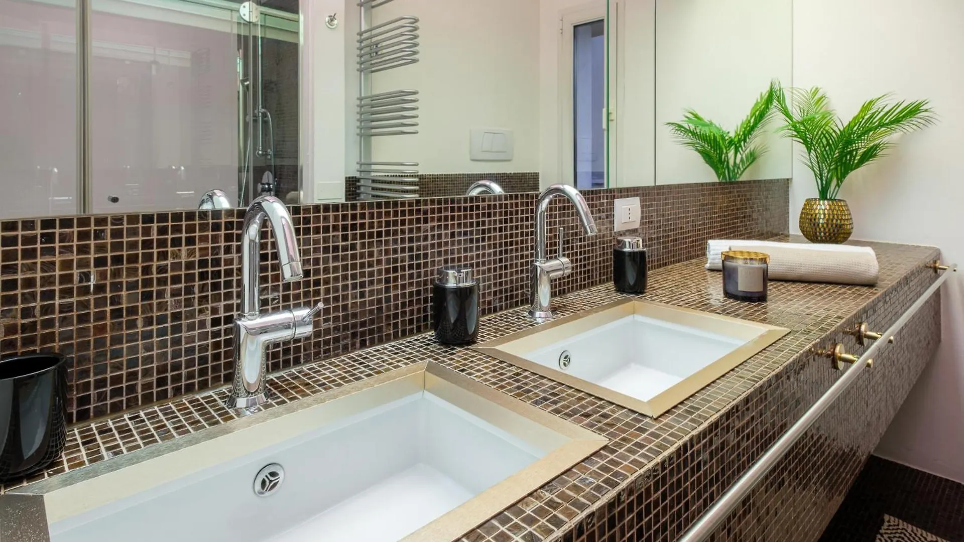Padova Lux Attic Apartment Italy