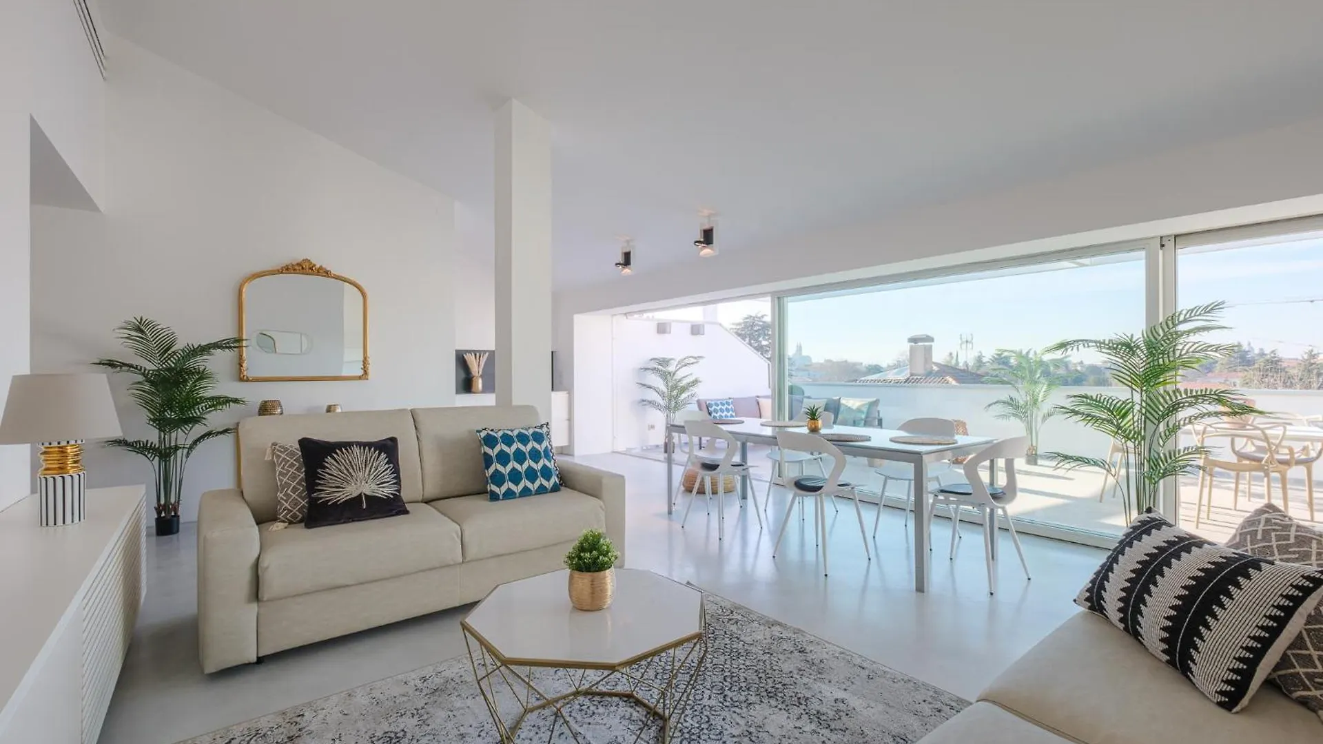 Padova Lux Attic Lägenhet 0*,  Italien